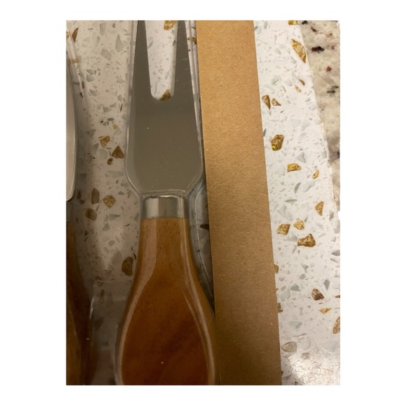 Bread + Butter Marble 3-Piece Cheese Set - Perfect for Entertaining! (NWT) - Picture 3 of 8